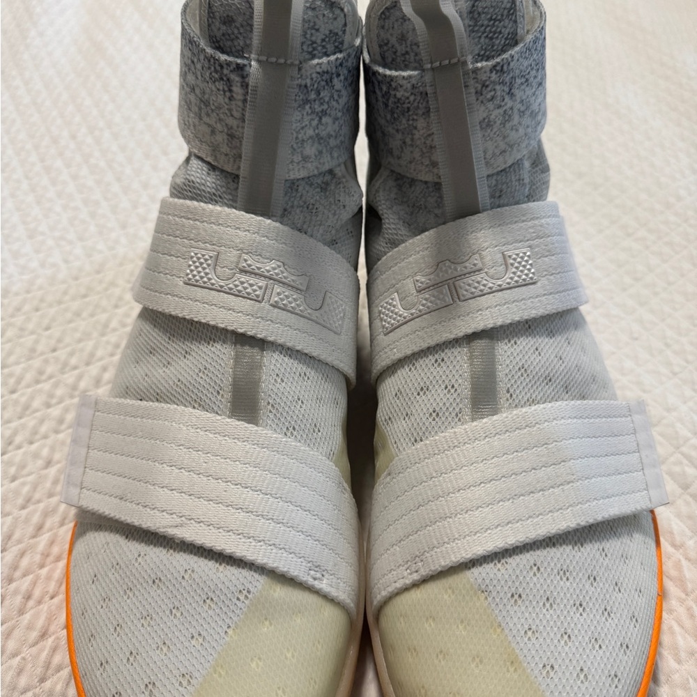 2016 Nike LeBron James Zoom Soldier 10 X ID John Elliott Sz 10.5